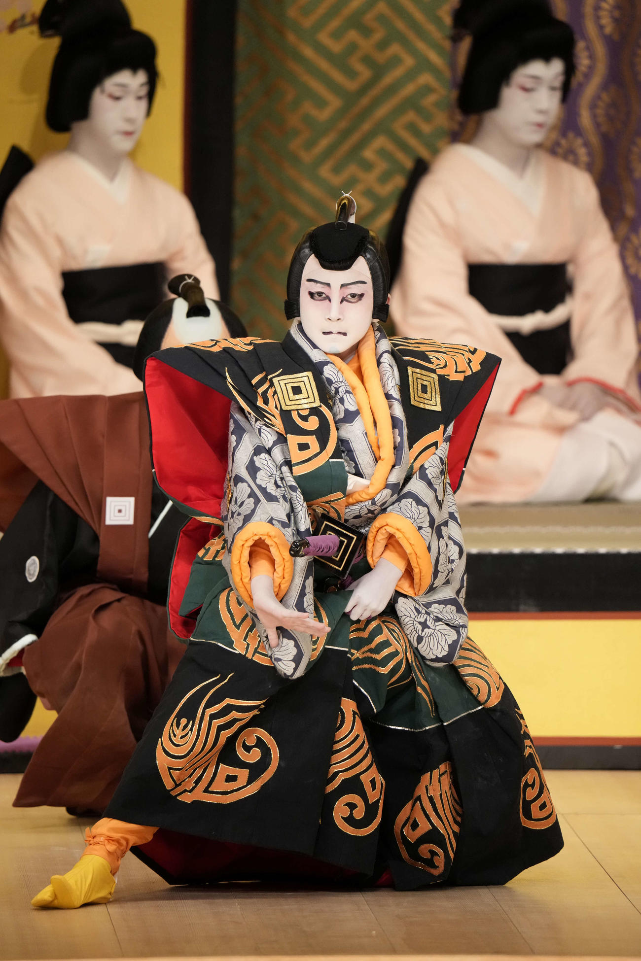「毛抜」で粂寺弾正を演じる市川新之助〓（○の中に小文字のC）松竹