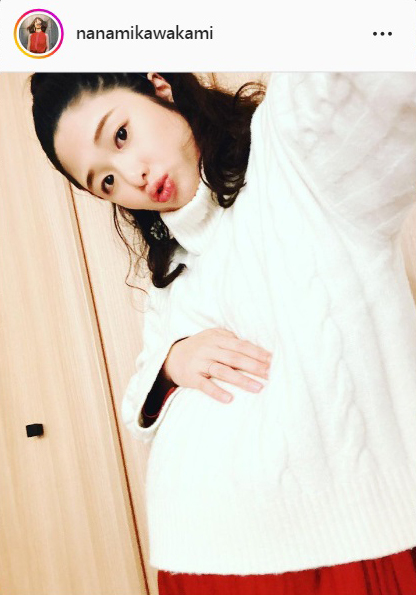 川上なな実、妊娠9カ月迎えたお腹を披露「胎動も肋をえぐられたり、くすぐられる感覚も」 - 芸能 : 日刊スポーツ