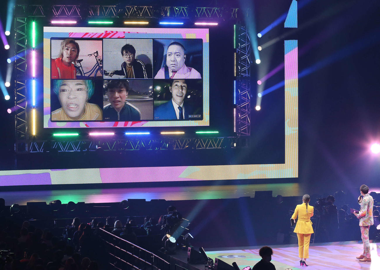 「Youtube Fanfest Japan 2022」にリモートで登場した東海オンエア（撮影・宮地輝）