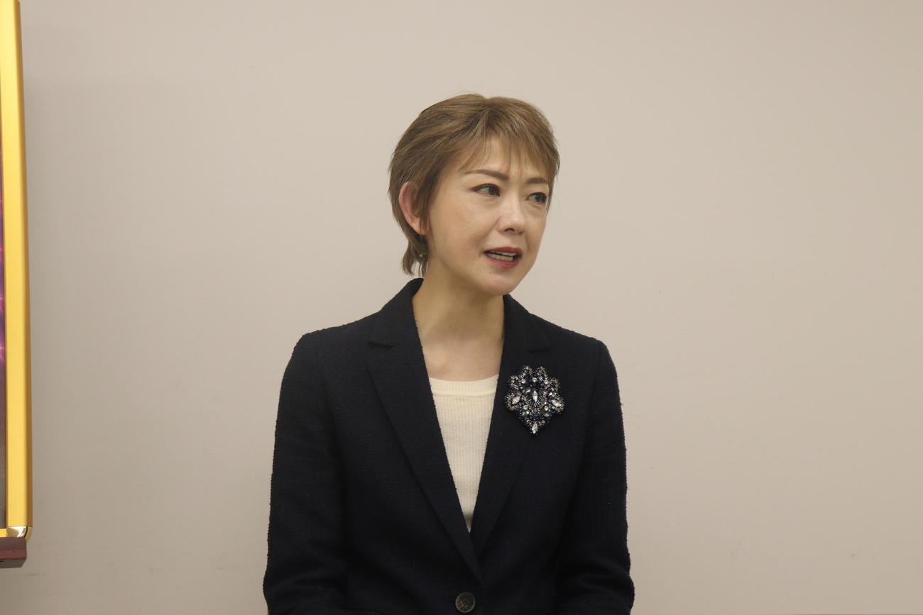 質問に答える姿月あさと（撮影・竹本穂乃加）