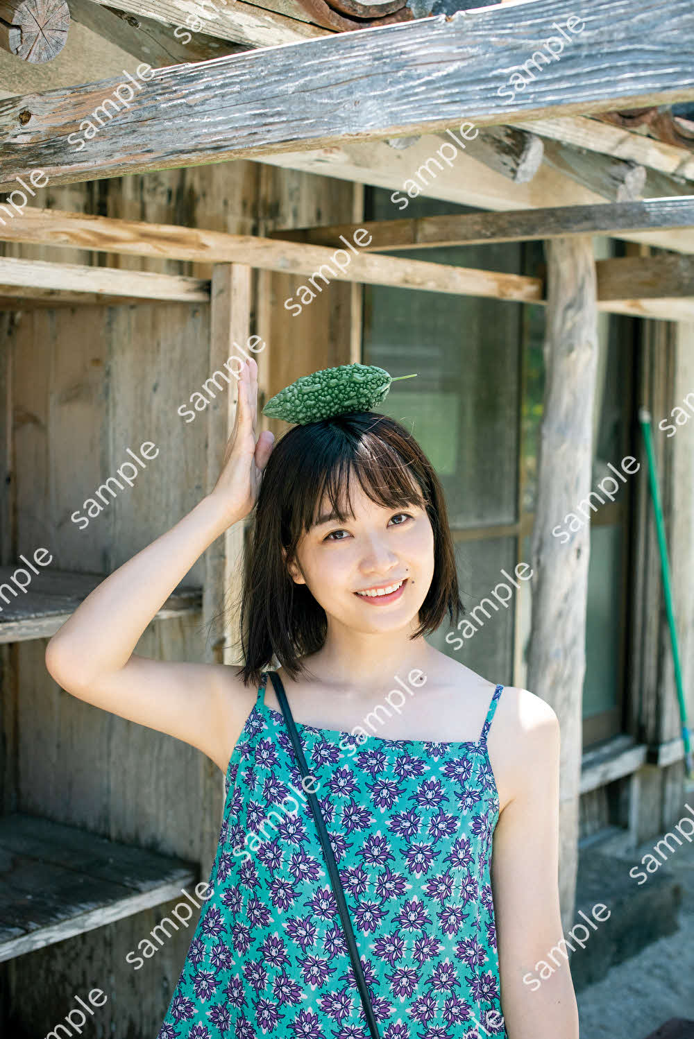 深川麻衣の写真集「Free Mind」の紀伊國屋書店特典（川島小鳥撮影）