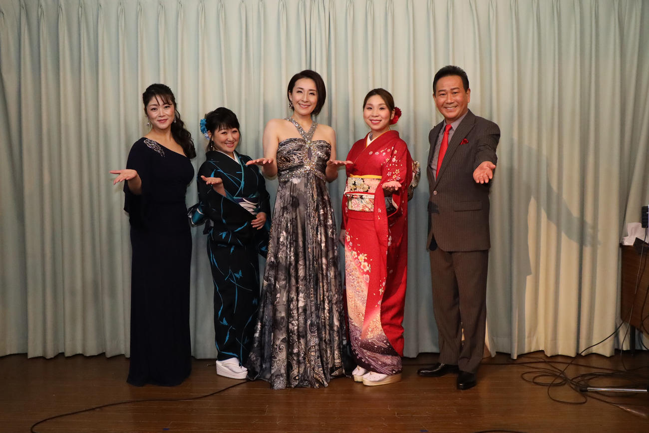 イベントを行った（左から）あべ尚乙美、井上由美子、水田竜子、水城なつみ、北川裕二


