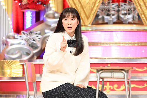 「THE W」の22年大会決勝Cブロックでネタをみせる河邑ミク