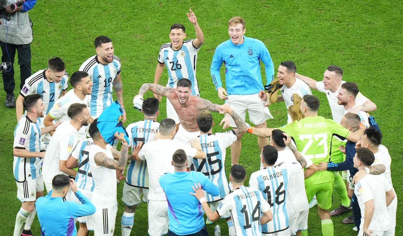 アルゼンチン対クロアチア　決勝進出を果たし歓喜するアルゼンチンイレブン（撮影・横山健太）
