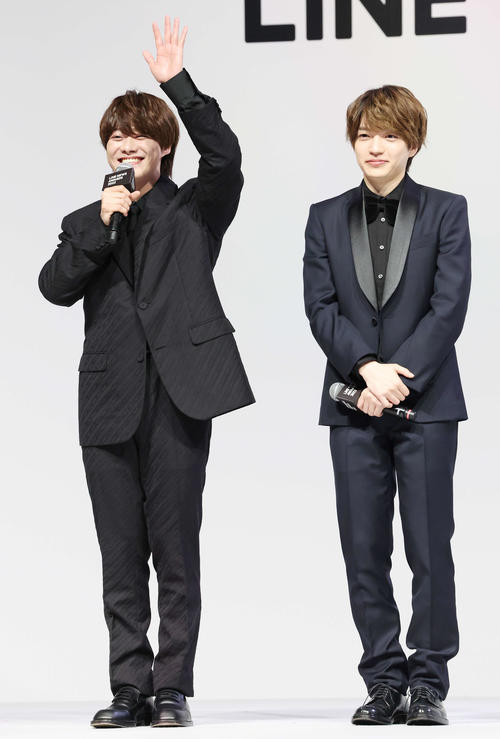 なにわ男子「話題の人賞」受賞、大橋和也笑顔「トロフィー掲げるのが僕 なにわ男子「話題の人賞」受賞、大橋和也笑顔「トロフィー掲げるのが僕