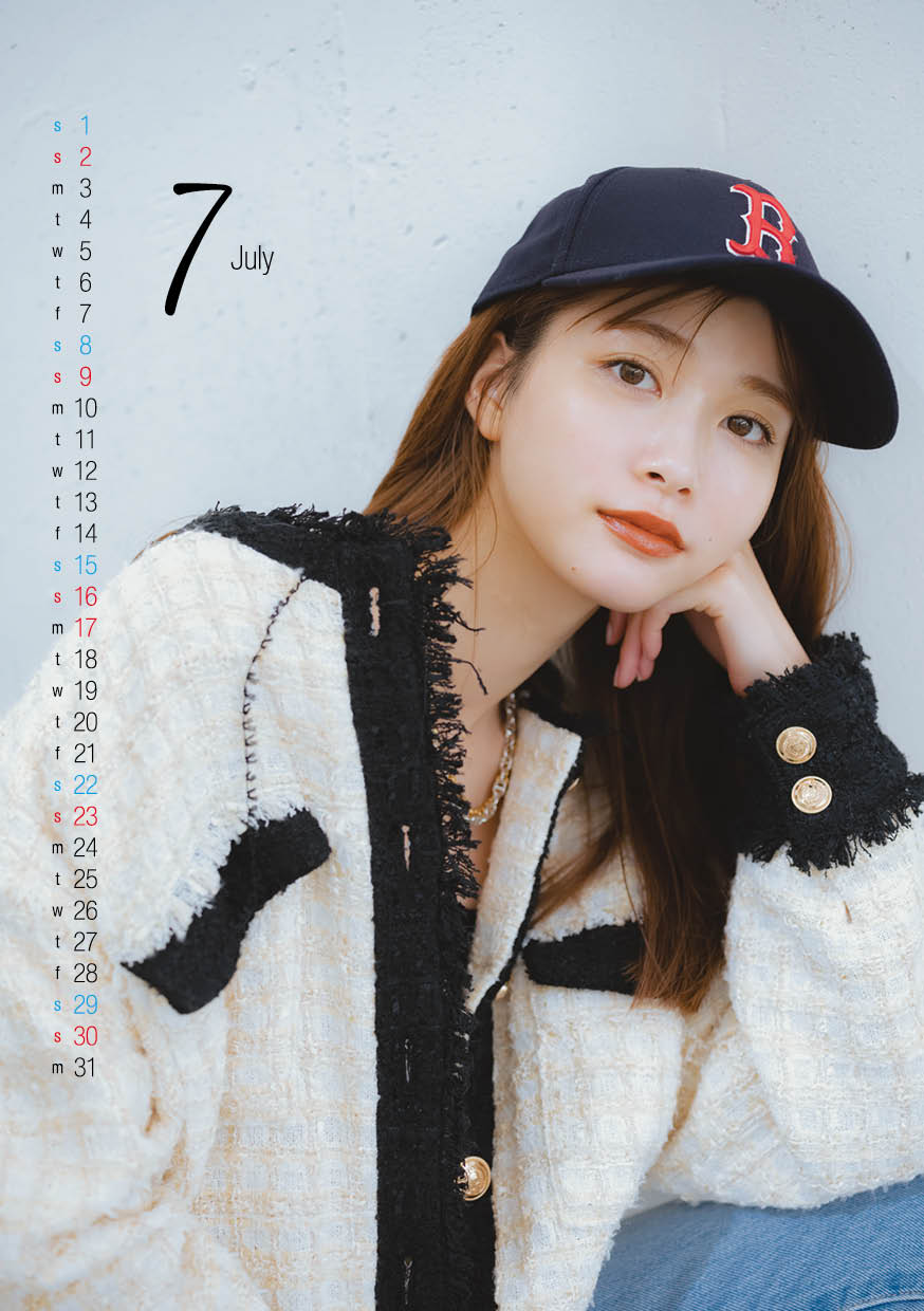 「生見愛瑠2023CALENDAR」のカレンダーカット