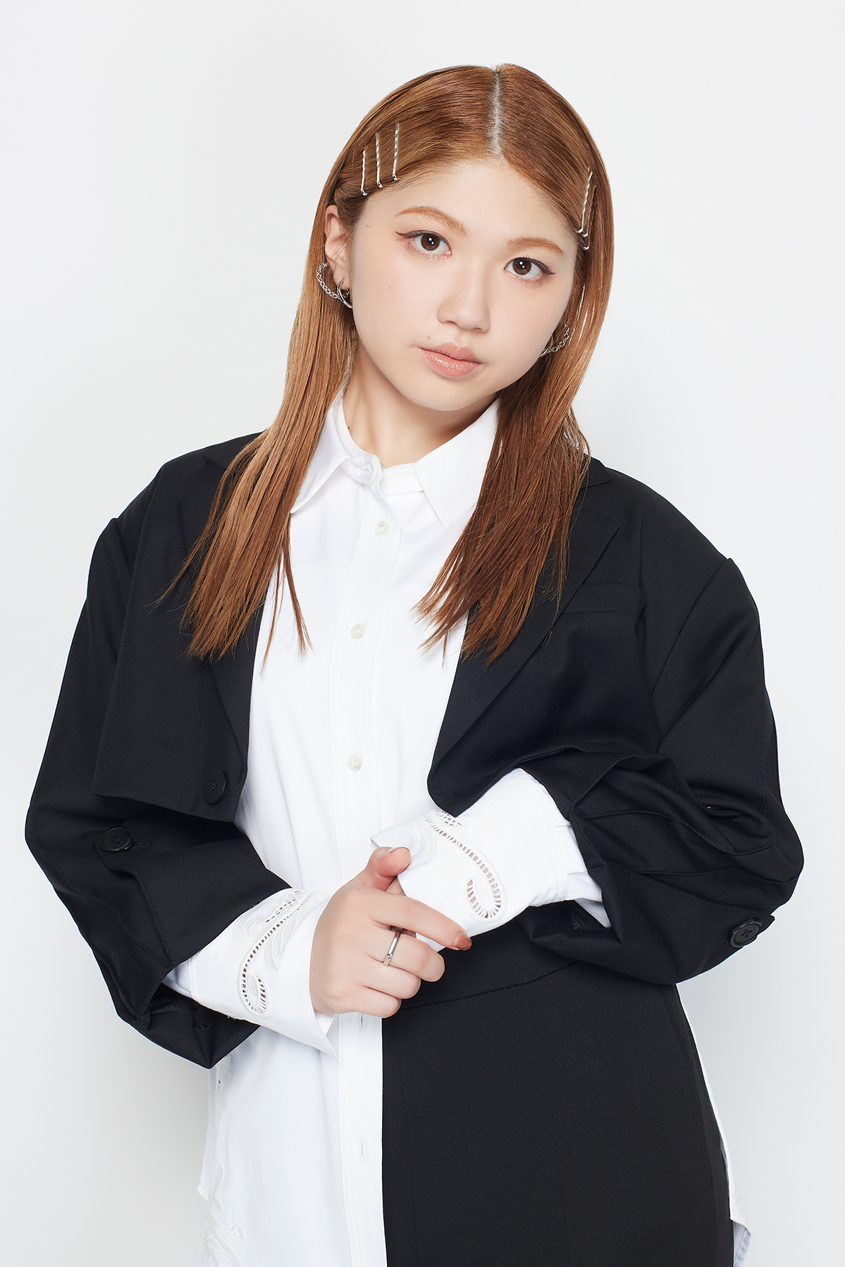 来年春に開催されるコンサートツアーをもってハロー！プロジェクトおよびアンジュルムを卒業するリーダー竹内朱莉