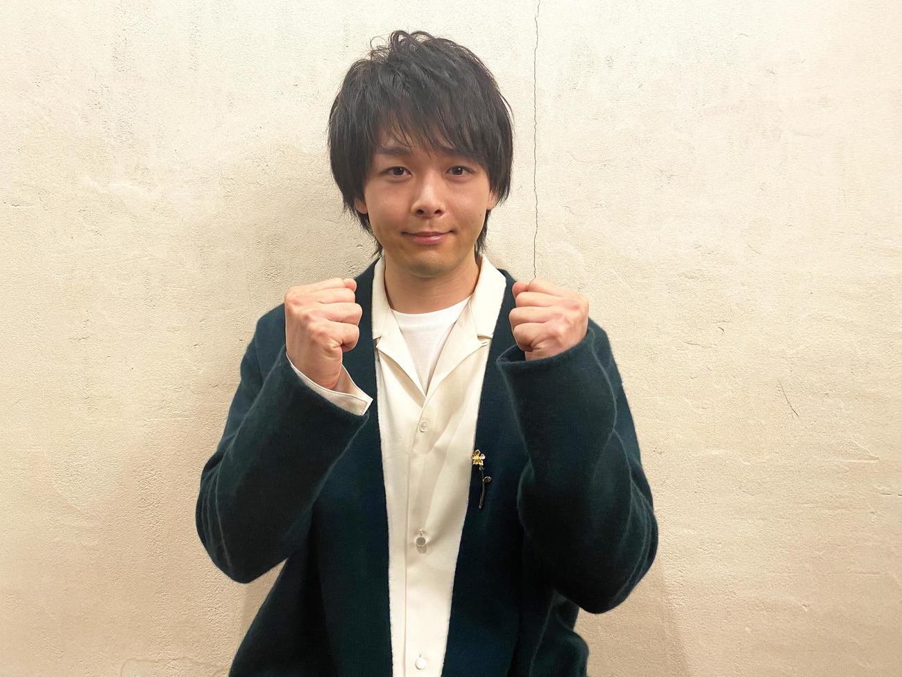 クリスマスにオンライントークイベントを開催する中村倫也