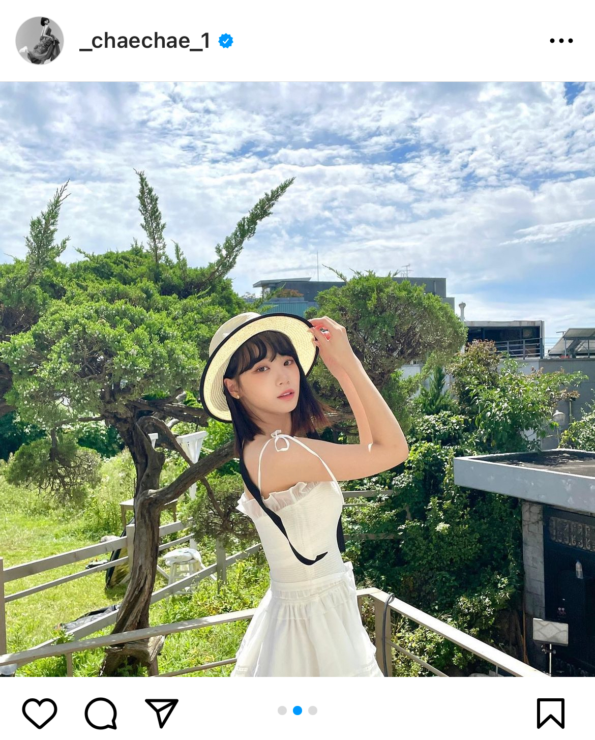 KIM CHAEWONのインスタグラムより