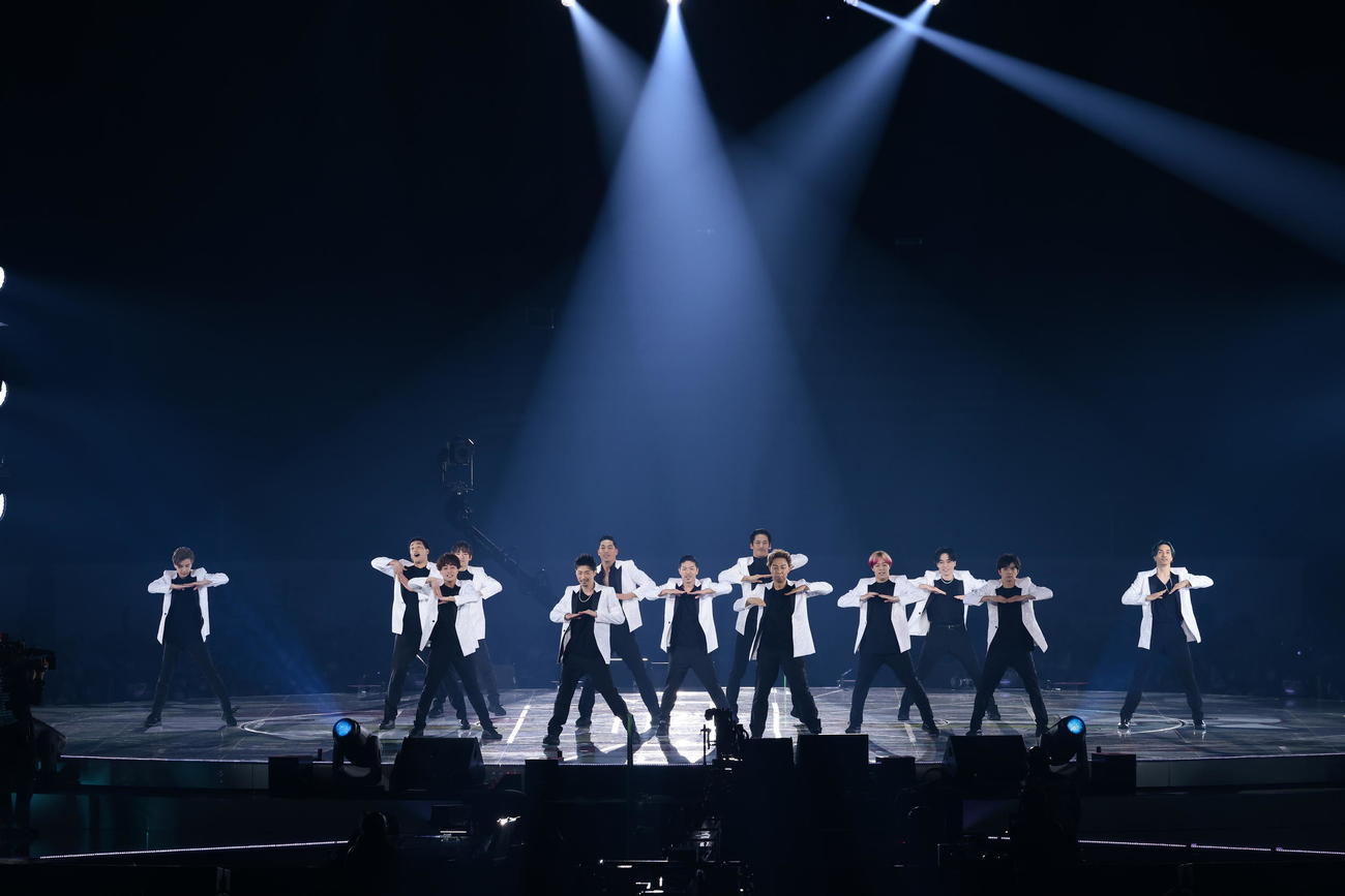 全国ドームツアー「POWER OF WISH」のクリスマススペシャル最終公演を行ったEXILE