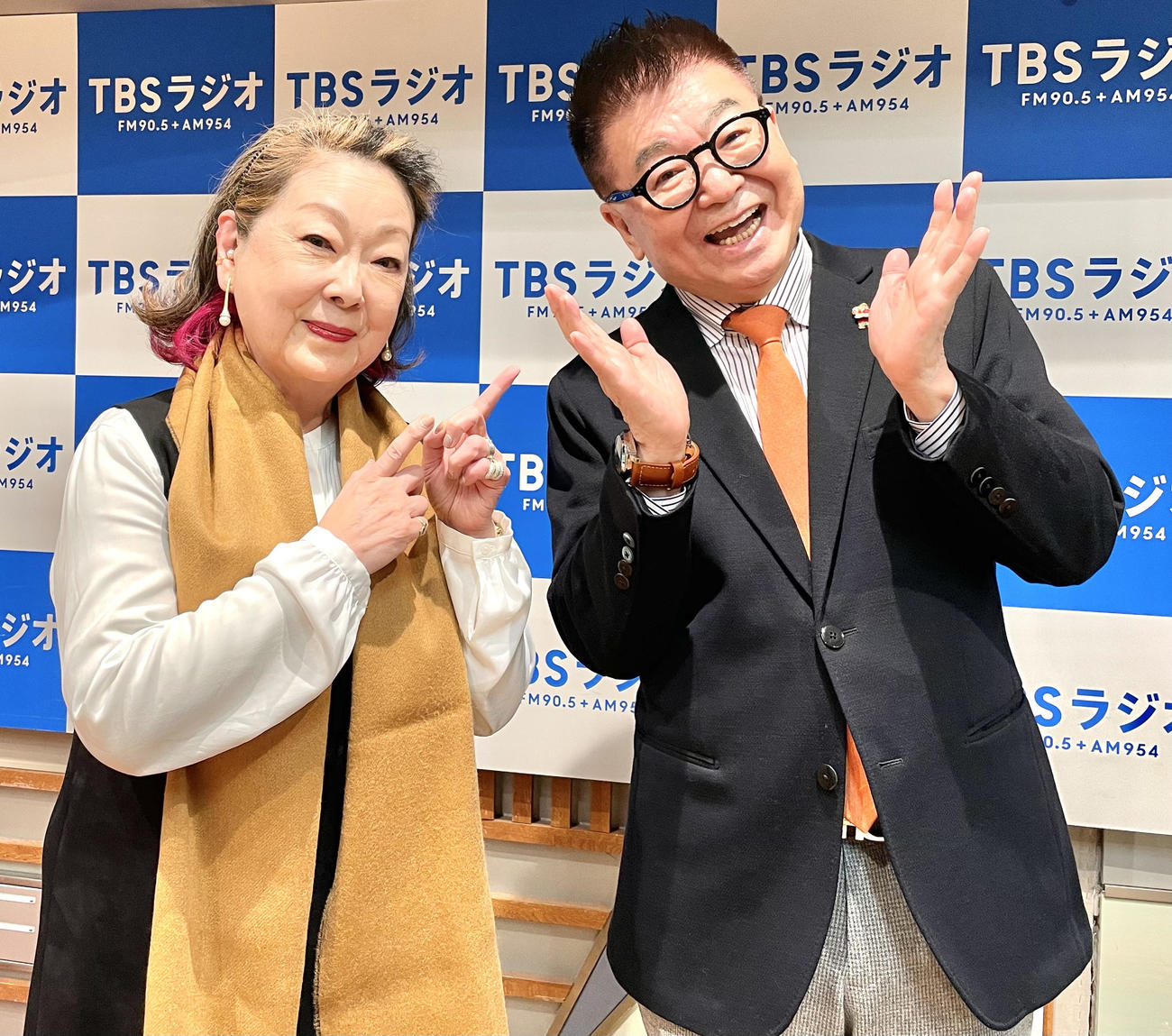 ミリオンセラー「夜明けのスキャット」誕生秘話を明かした由紀さおり（左）と生島ヒロシ