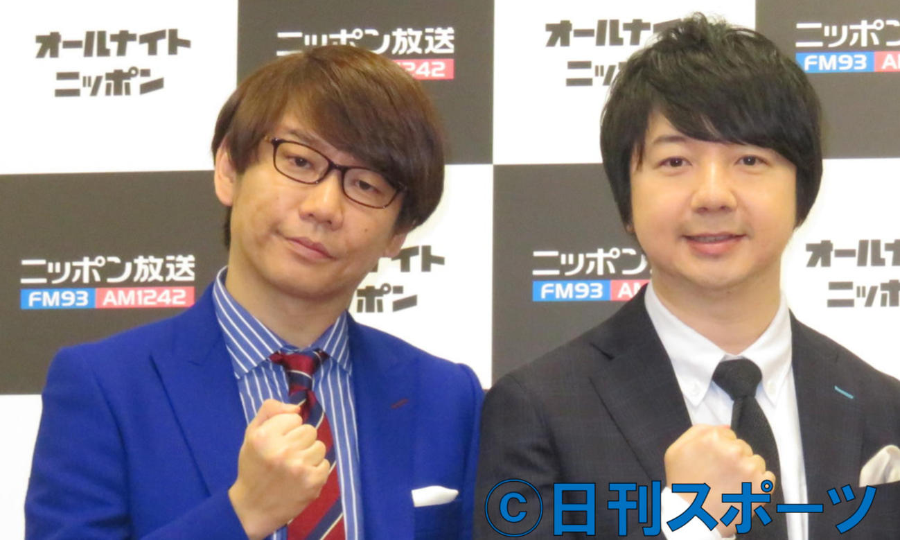 三四郎の小宮浩信（左）と相田周二（2019年3月13日撮影）