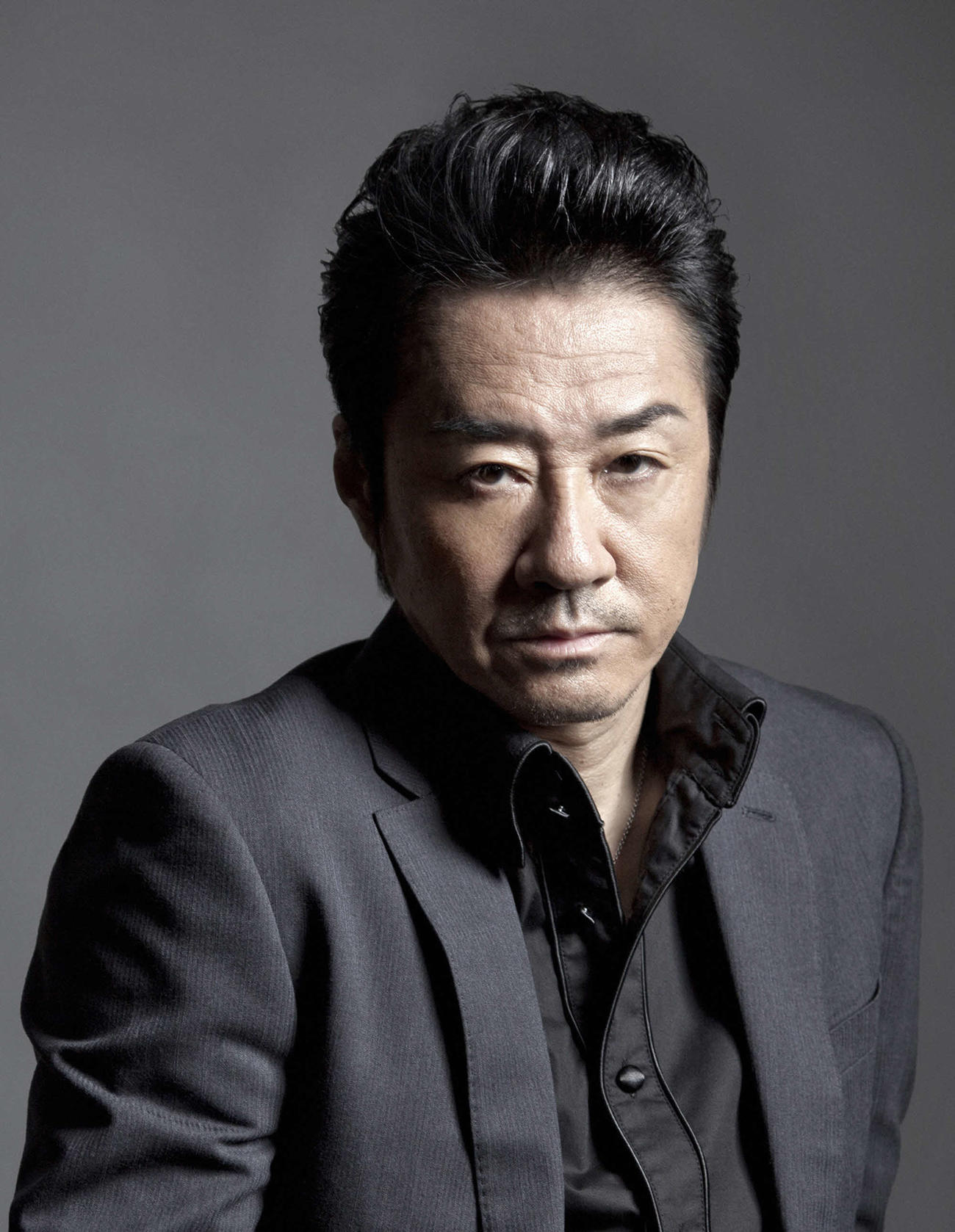 「第73回NHK紅白歌合戦」にゲストミュージシャンとして出演する大友康平