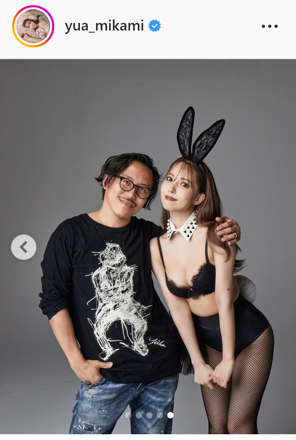 写真家レスリー・キー氏と三上悠亜（インスタグラムより）