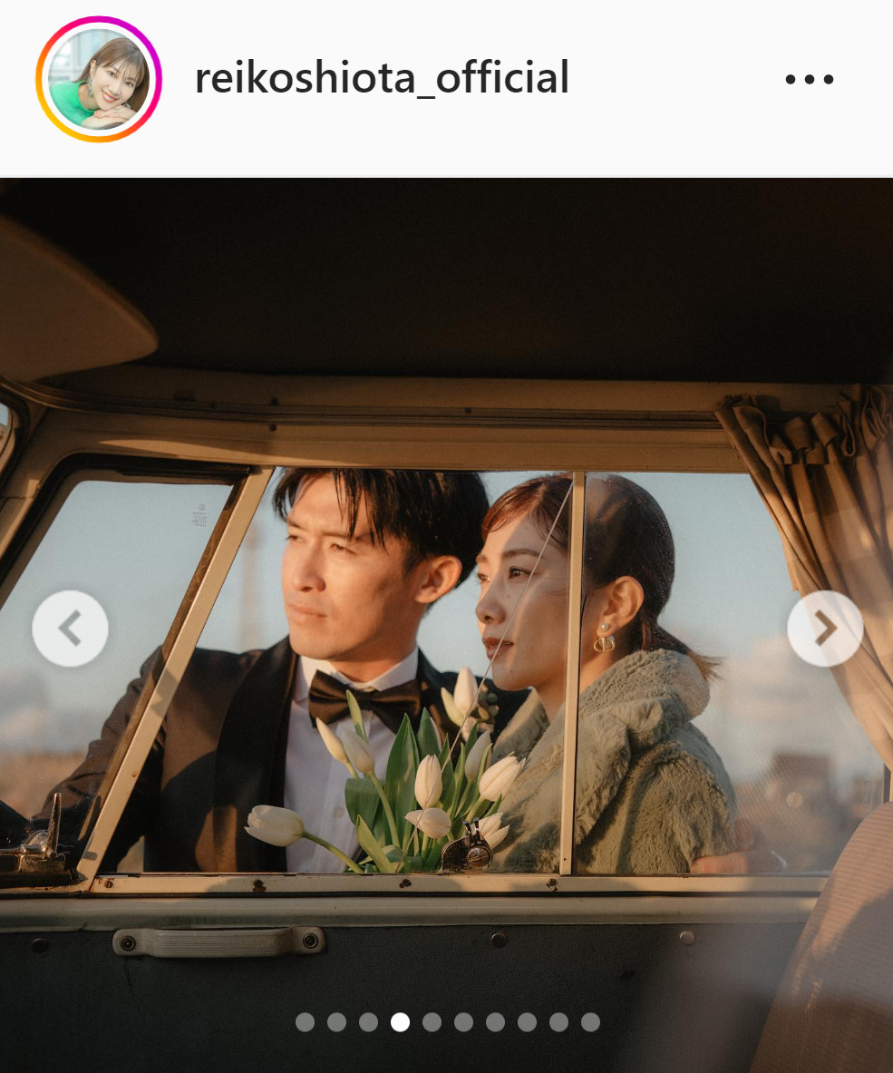 タキシード姿の夫・増嶋竜也氏と潮田玲子さんの2ショット（潮田玲子さんのインスタグラムより）
