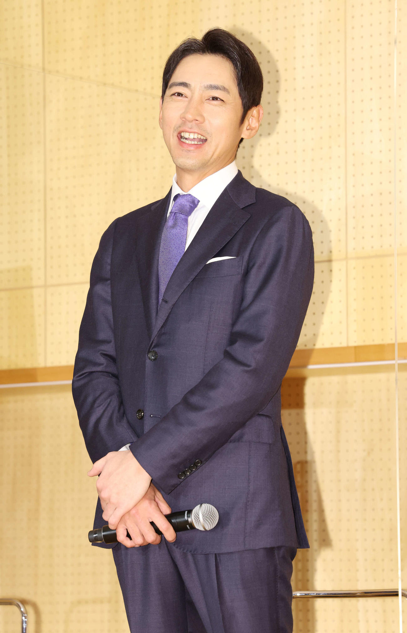 ドラマ「スタンドUPスタート」イベントで笑顔を見せる小泉孝太郎（撮影・宮地輝）