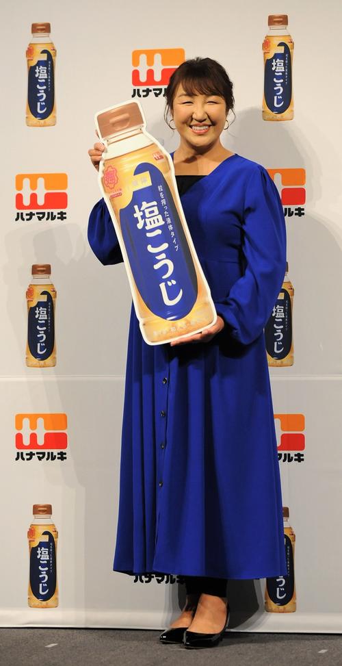 「ハナマルキ2023春リニューアル発表会」に出席する北斗晶（2023年1月16日＝スペースFS汐留）（撮影・高橋洋平）