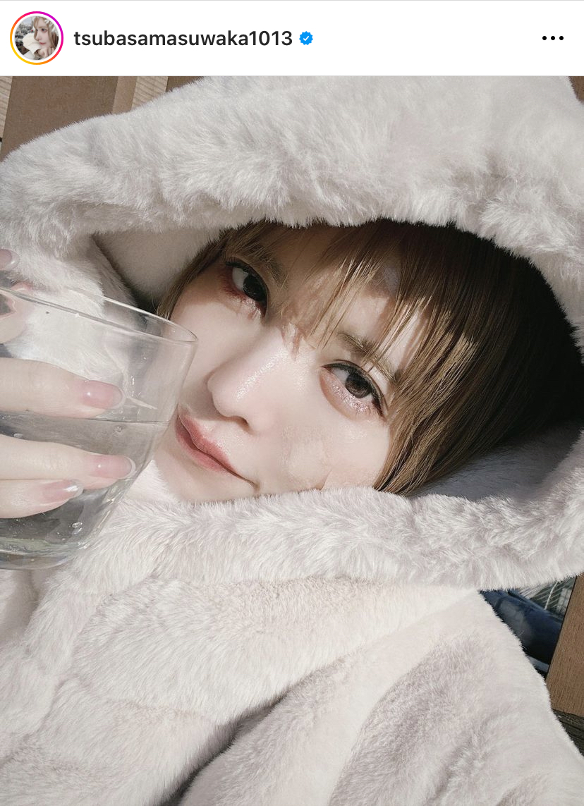 益若つばさのインスタグラムより