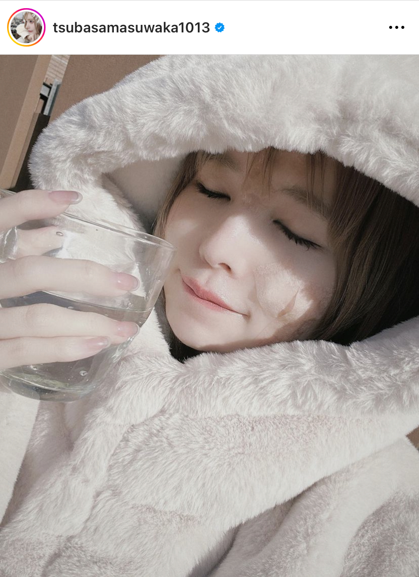 益若つばさのインスタグラムより
