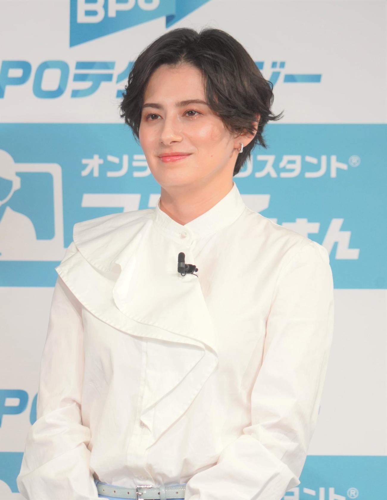 オンラインアシスタントサービス「フジ子さん」を運営する「BPOテクノロジー」の新CM発表会に出席したホラン千秋（撮影・佐藤成）
