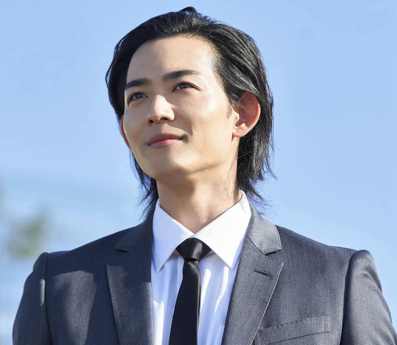 フジテレビ「スタンドUPスタート」に出演する竜星涼（C）フジテレビ