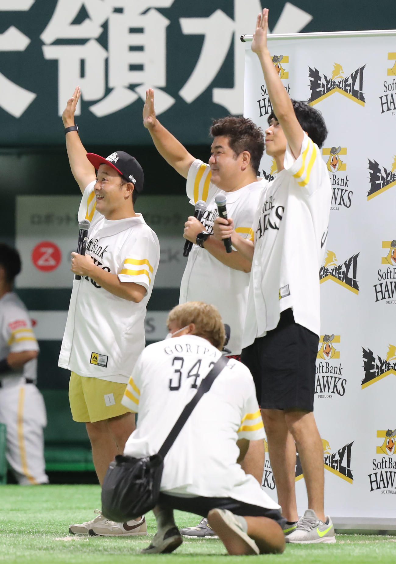 ゴリパラ見聞録の左から斉藤優、ゴリけん、矢野ペペ（2022年8月12日撮影）