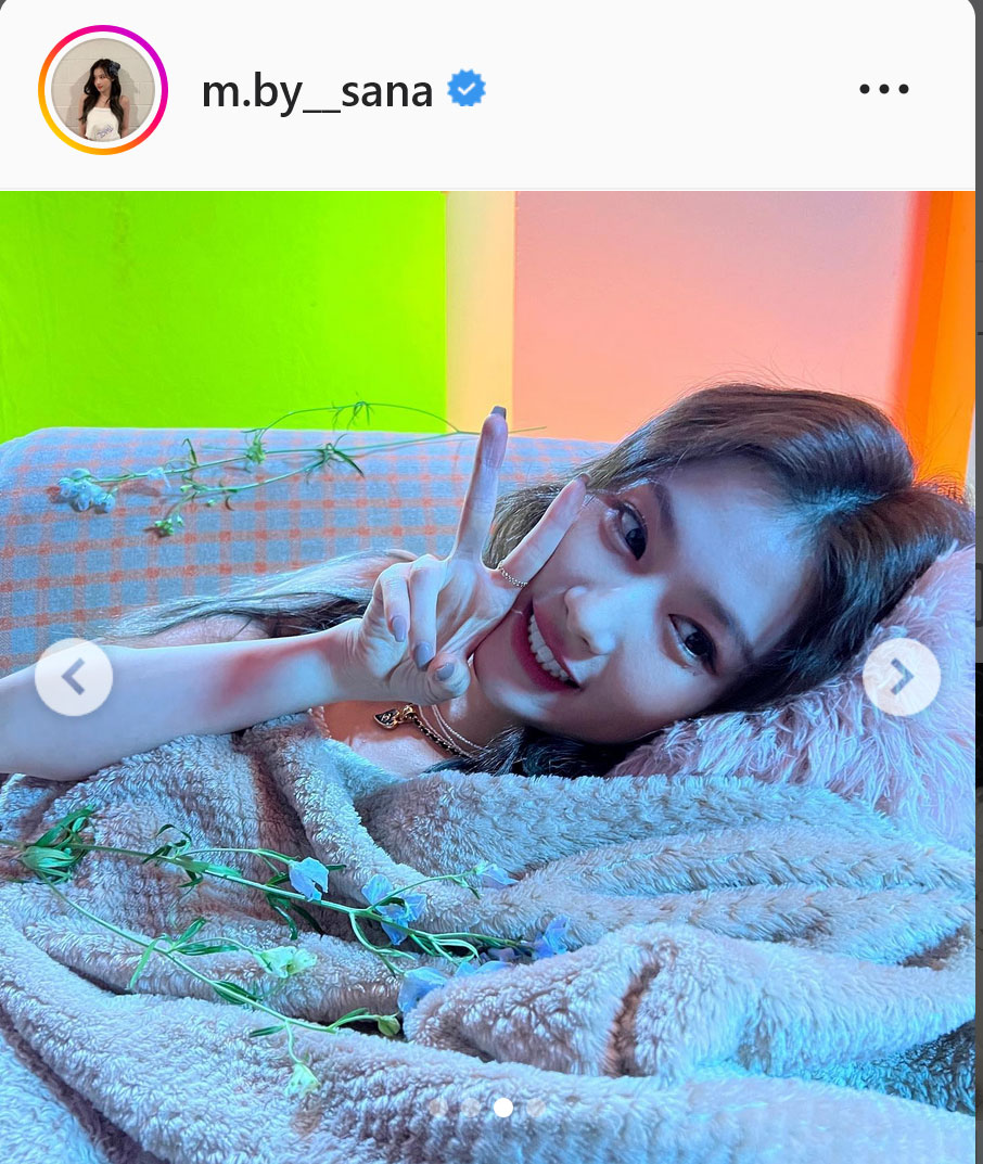 TWICEサナのインスタグラムより