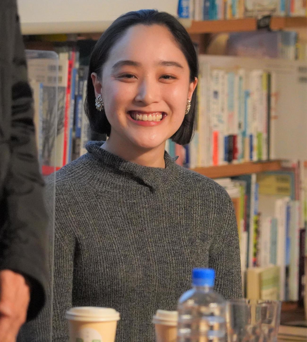 初主演の短編映画「Reborn」のトークイベントを行った吉田美佳子（撮影・佐藤成）