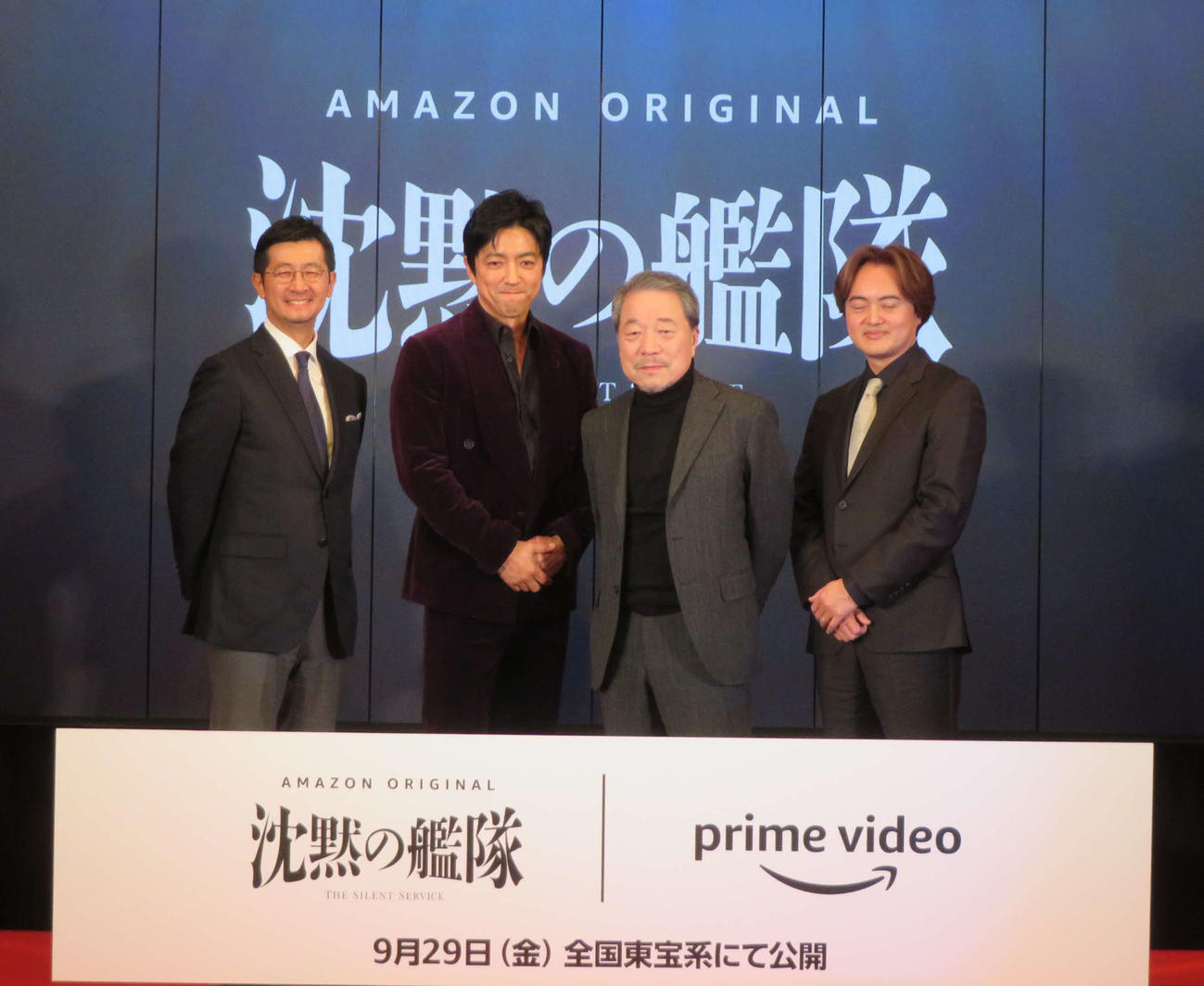 Amazonプライムビデオ「Meet the Producers 2023」に登壇した「沈黙の艦隊」の、左から児玉隆志プライム・ビデオジャパンカントリーマネジャー、大沢たかお、かわぐちかいじ氏、松橋真三プロデューサー（撮影・村上幸将）