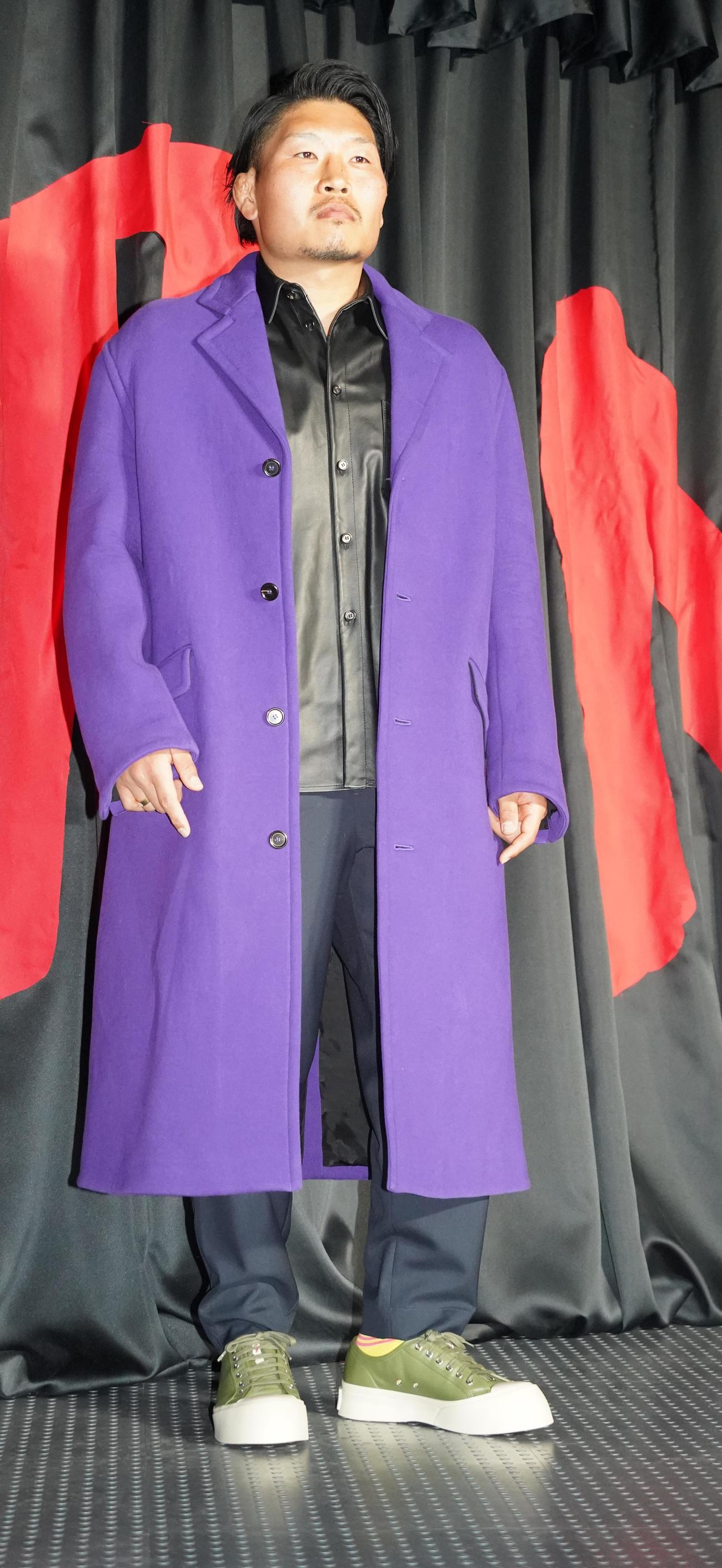 「MARNI FALL WINTER 2023ファッションショー」に出席した、稲垣啓太（撮影・佐藤勝亮）