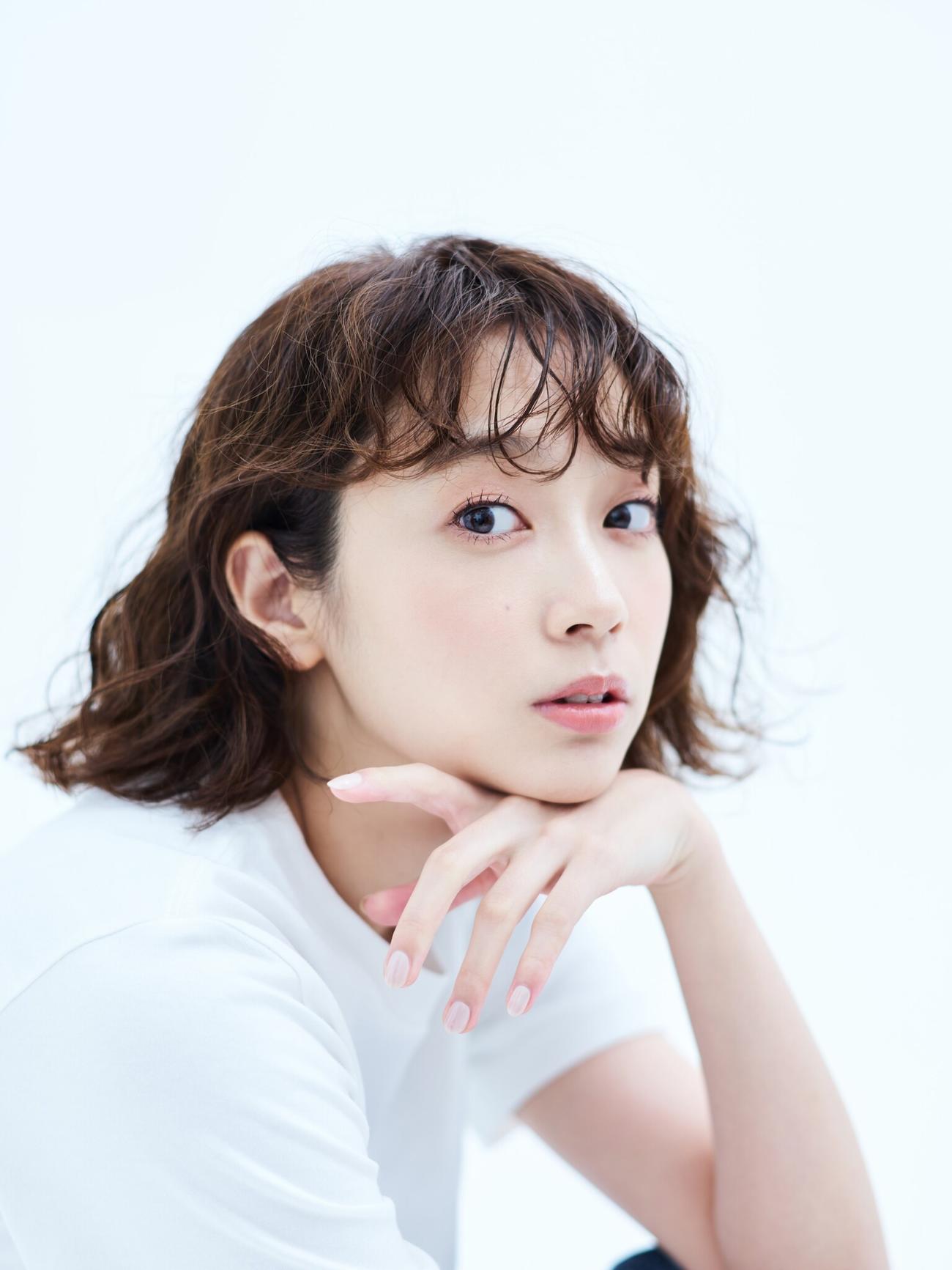 白川幸子（リリー白川）役の清水くるみ
