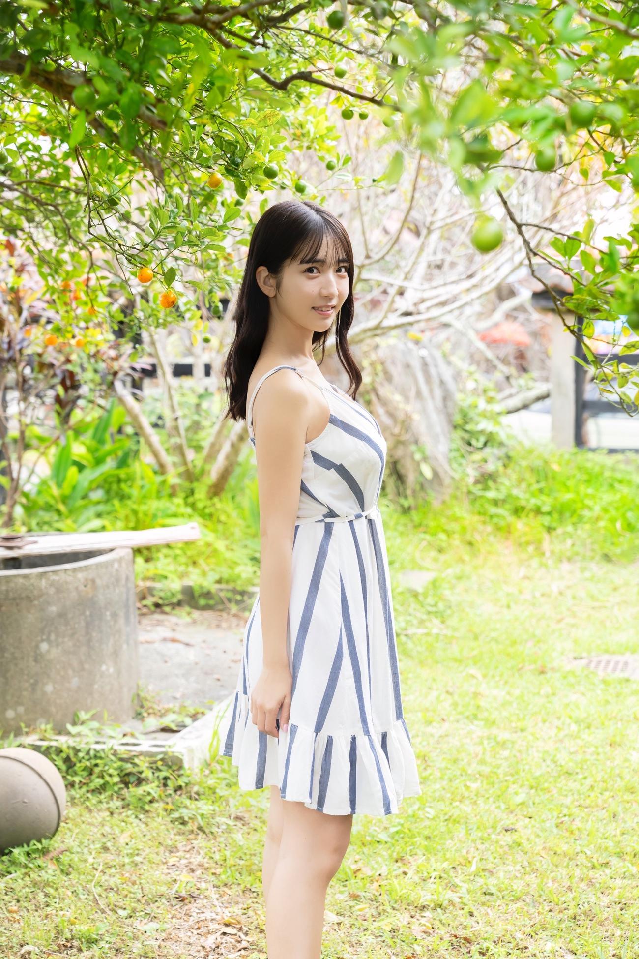 「ヤングガンガン」で初の表紙を飾った＃2i2天羽希純（C）撮影／唐木貴央