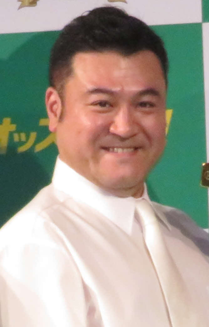 山崎弘也（2018年3月撮影）