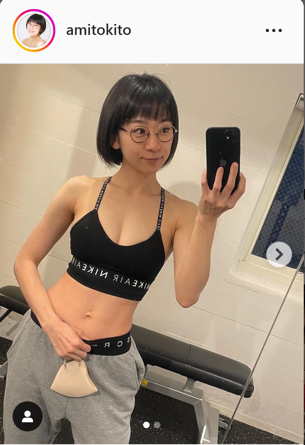時東ぁみがアップした腹筋の写真（時東ぁみのインスタグラムより）
