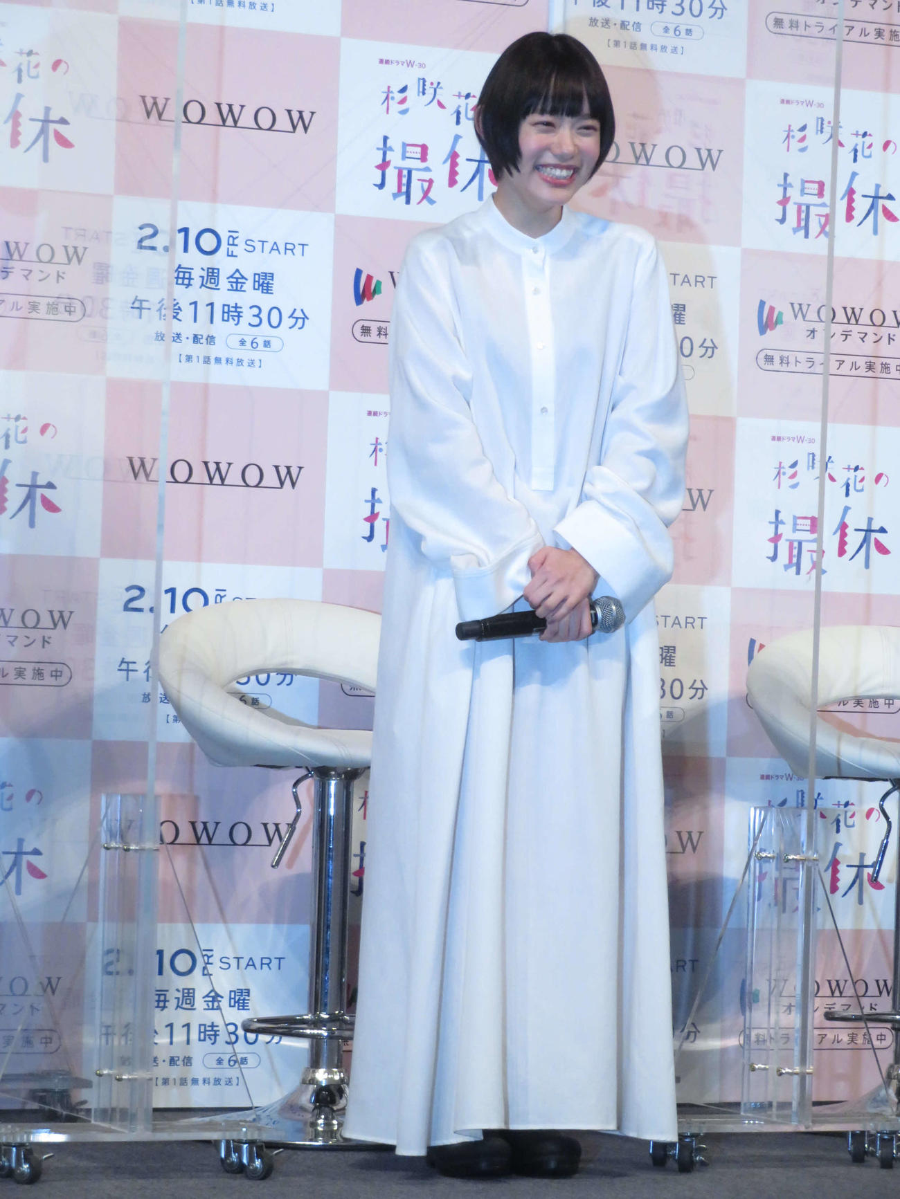 ドラマ完成披露試写会で笑みを浮かべる杉咲花（撮影・村上幸将）