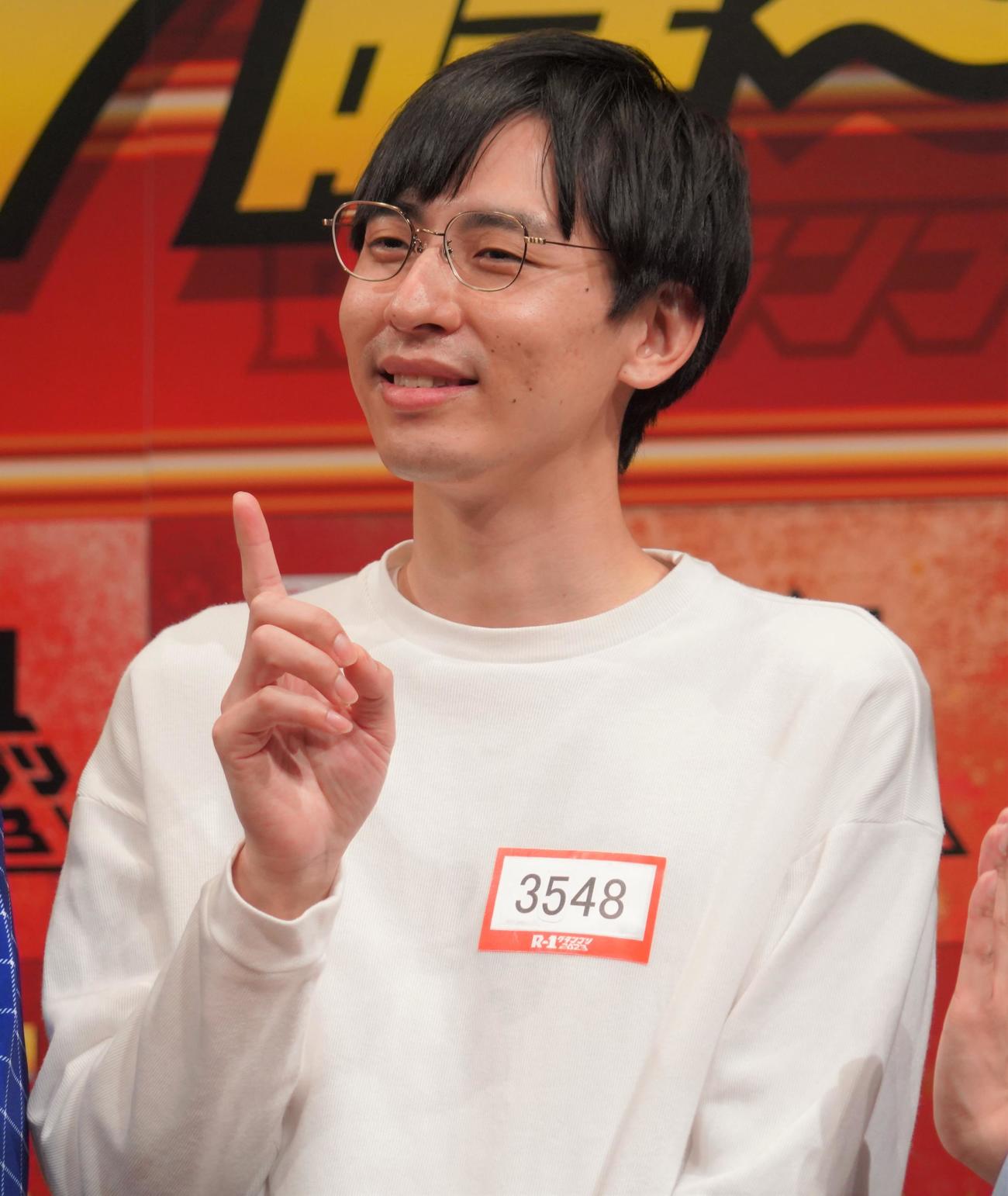 「R－1グランプリ2023」決勝進出したラカベポスター永見（撮影・佐藤成）