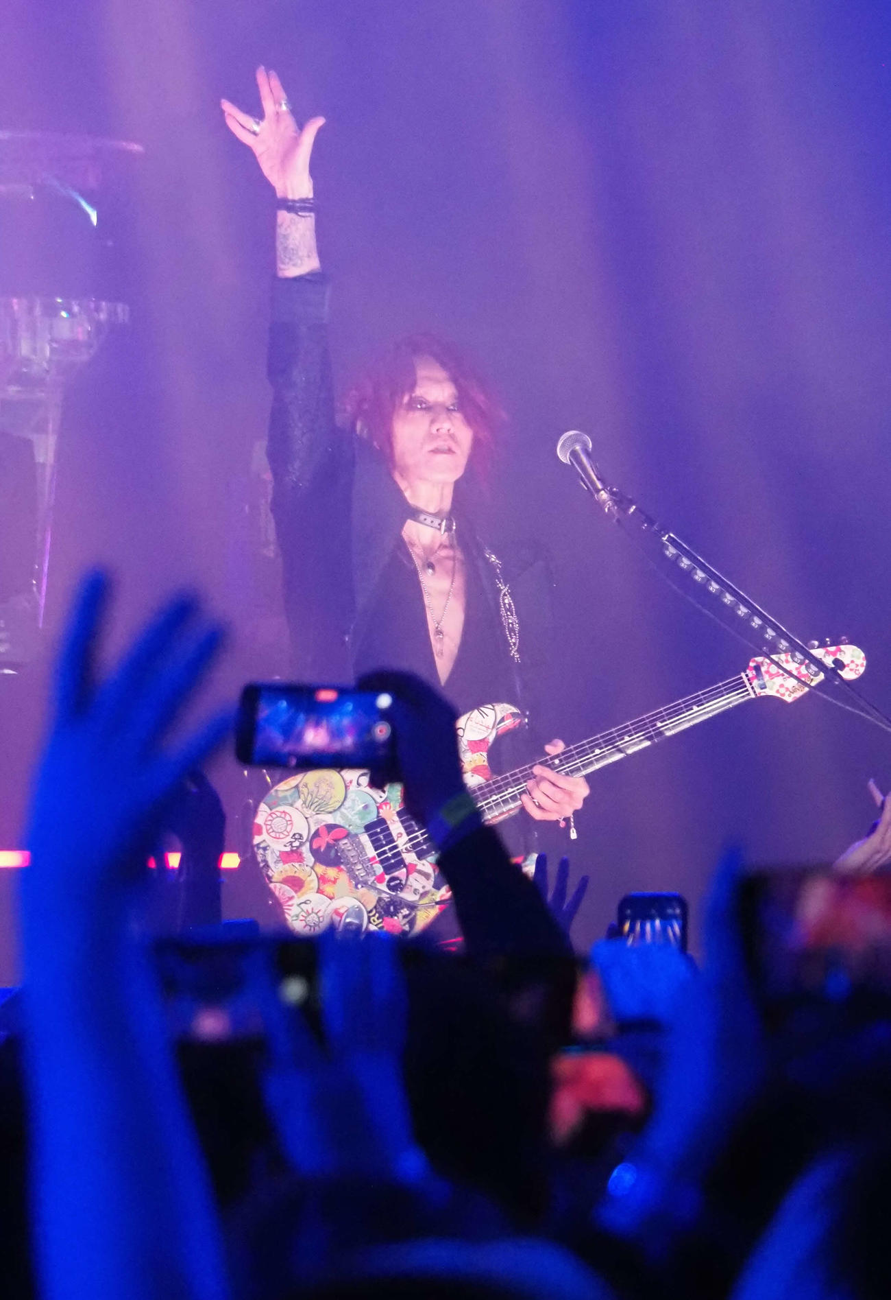 ギターのSUGIZO（撮影・遠藤尚子）