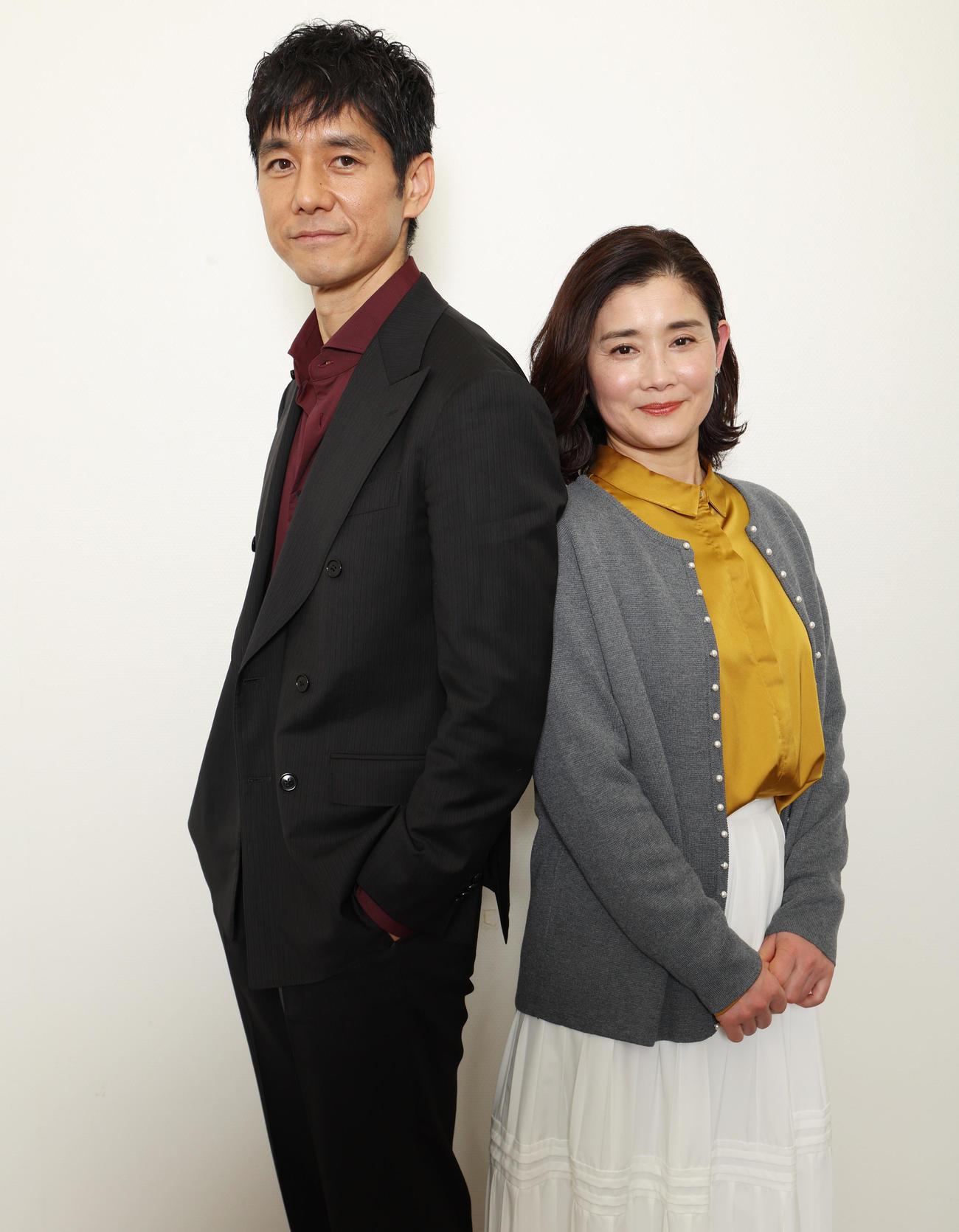 テレビ朝日系「警視庁アウトサイダー」で、30年ぶりのドラマ共演となった西島秀俊（左）と石田ひかり（撮影・野上伸悟）
