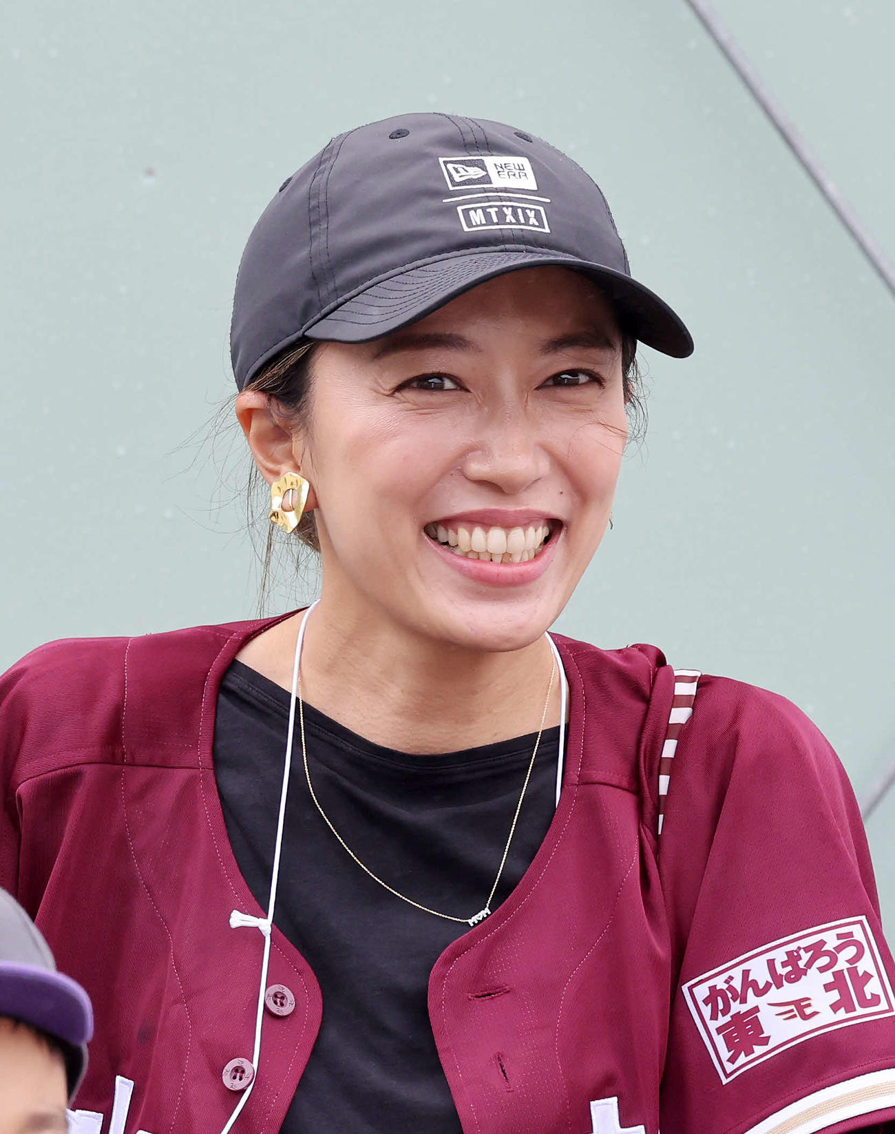 里田まい（2023年2月撮影）