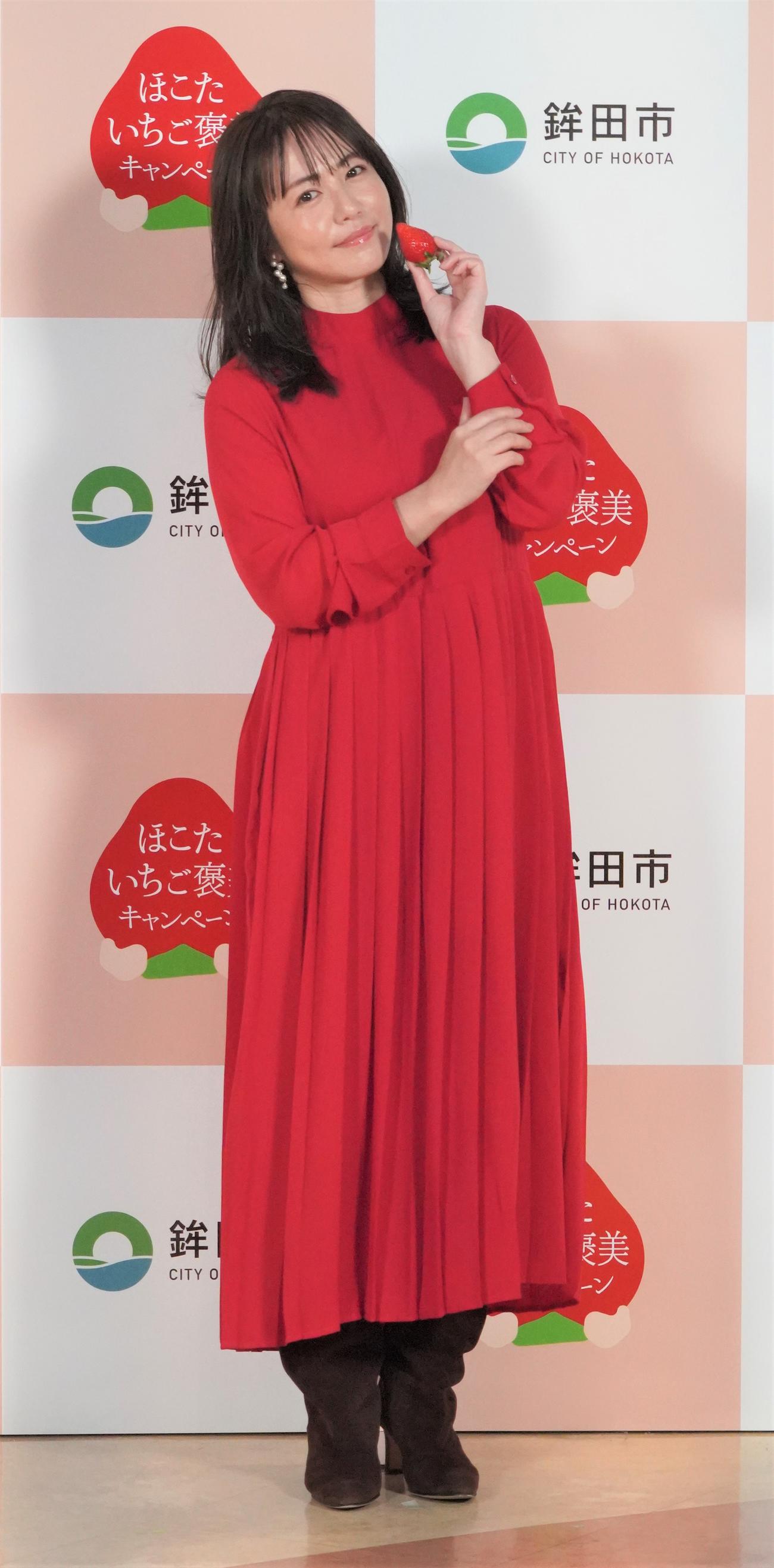 「ほこたのいちご褒美キャンペーン」プレス発表会に出席した磯山さやか（撮影・佐藤成）