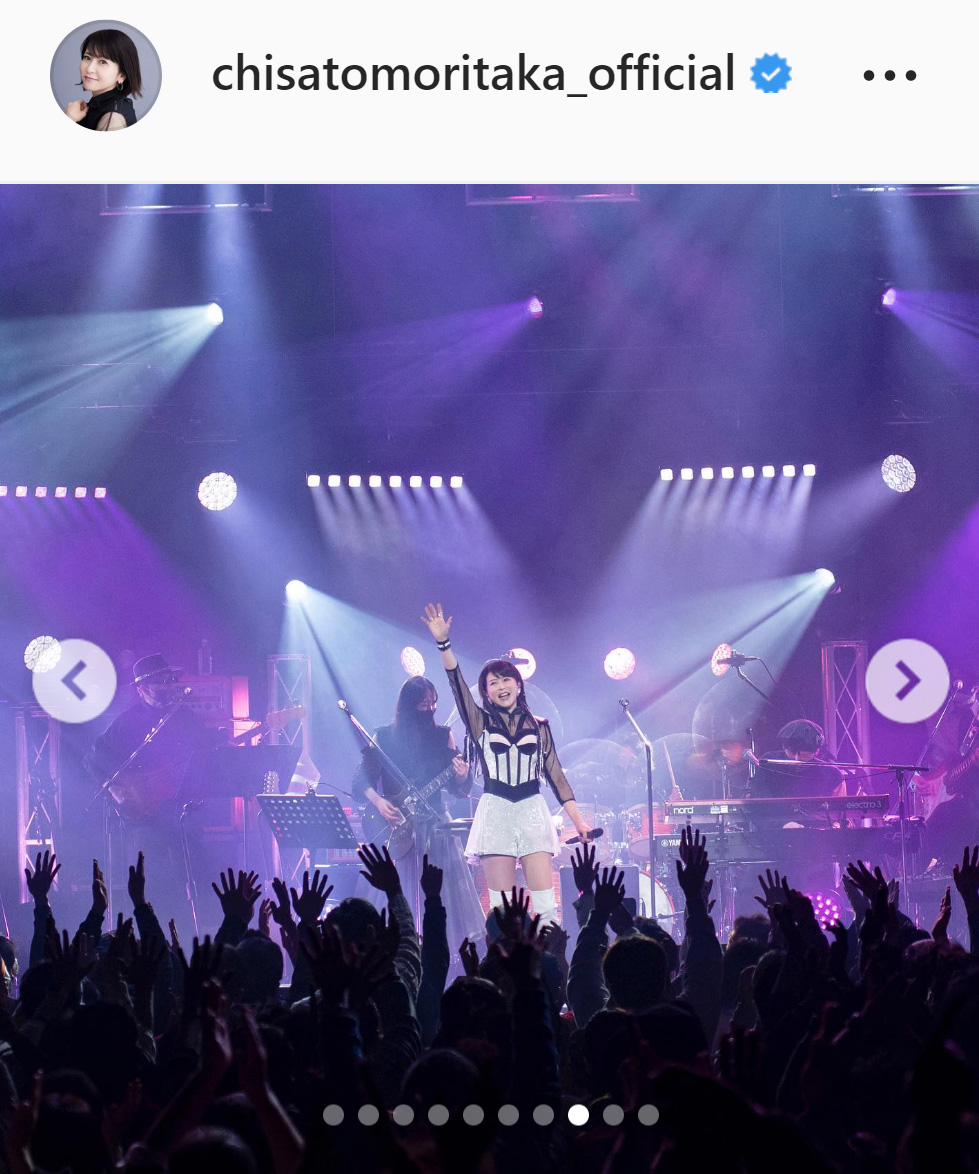 ライブで盛り上がる森高千里（森高千里のインスタグラムより）