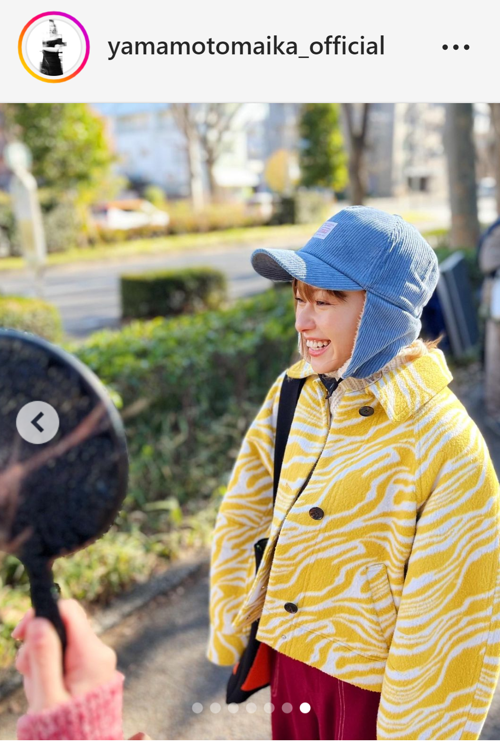 ドラマ「忍者に結婚は難しい」のオフショットを公開した山本舞香（インスタグラムより）