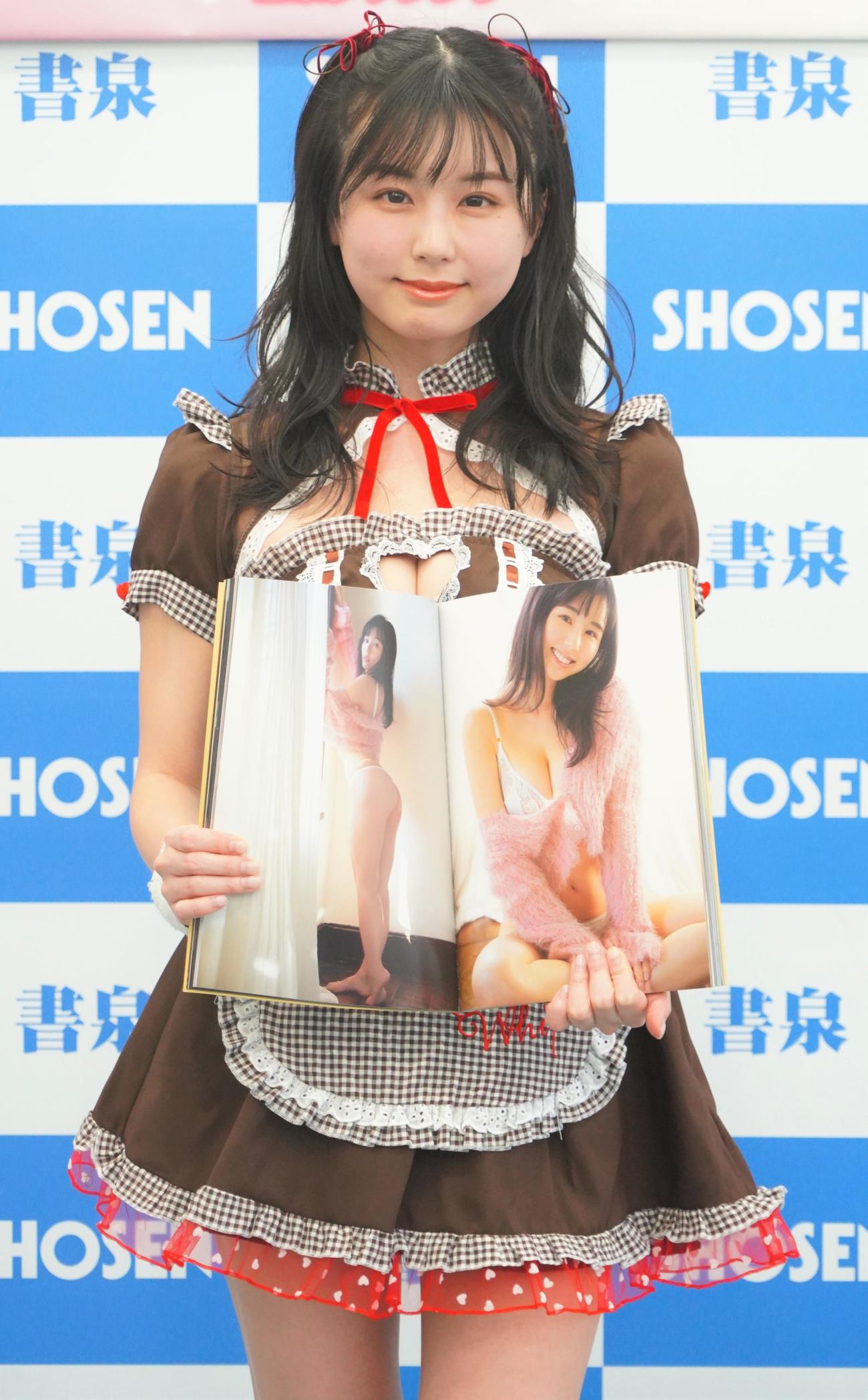 写真集「革命家」発売記念イベントを行ったくりえみ（撮影・佐藤成）
