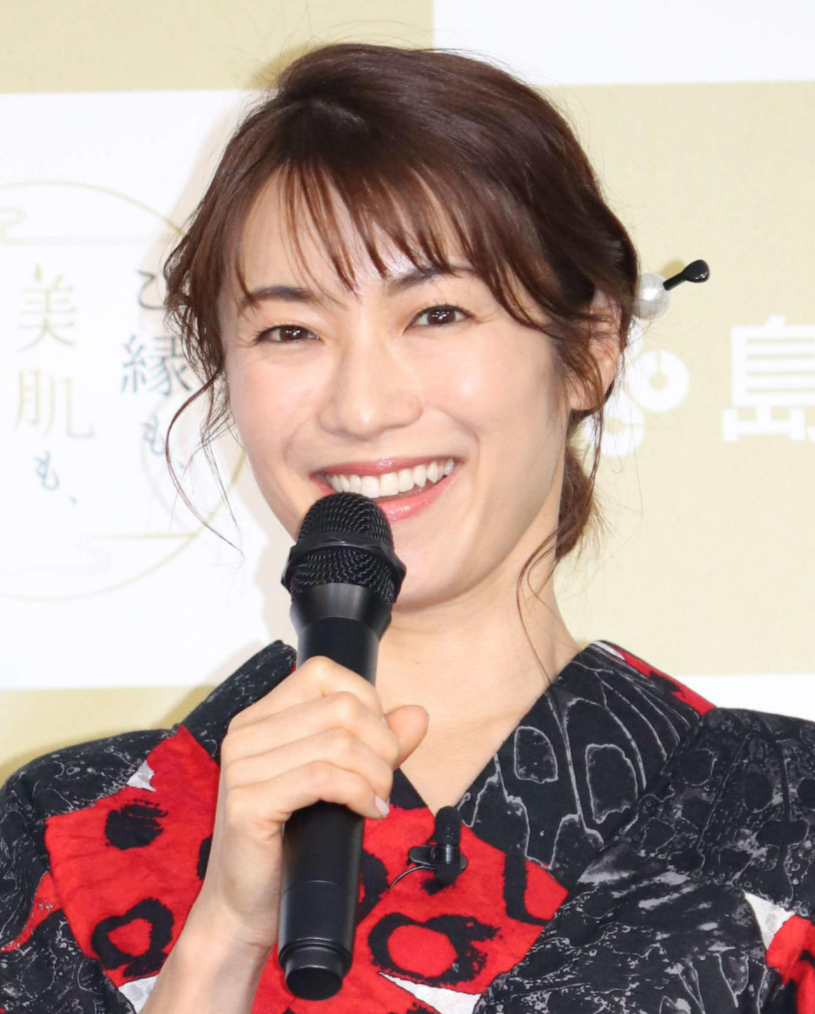 内山理名（2022年6月撮影）