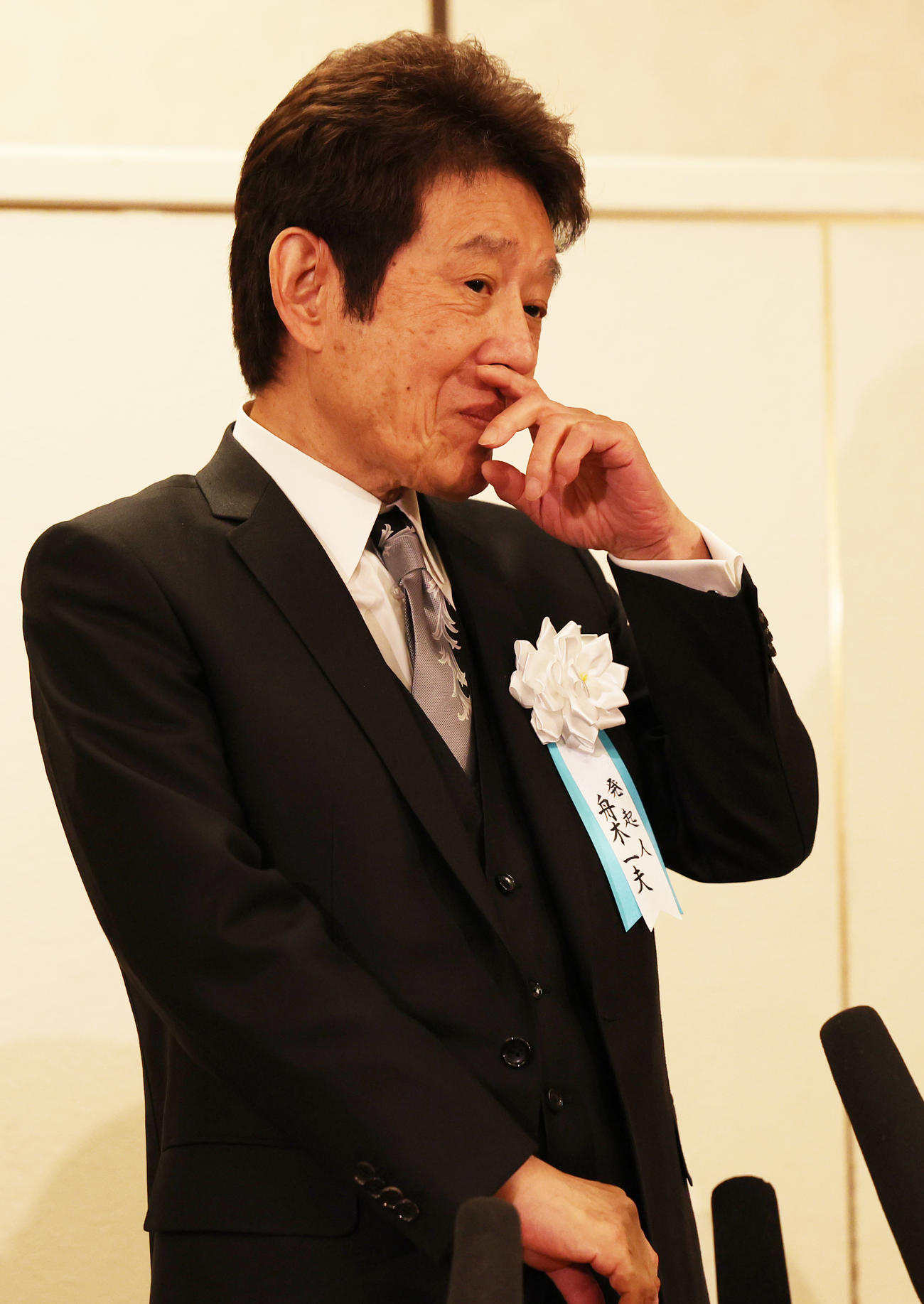 「西郷輝彦さんを偲ぶ会」に出席し思い出を語る舟木一夫（撮影・野上伸悟）