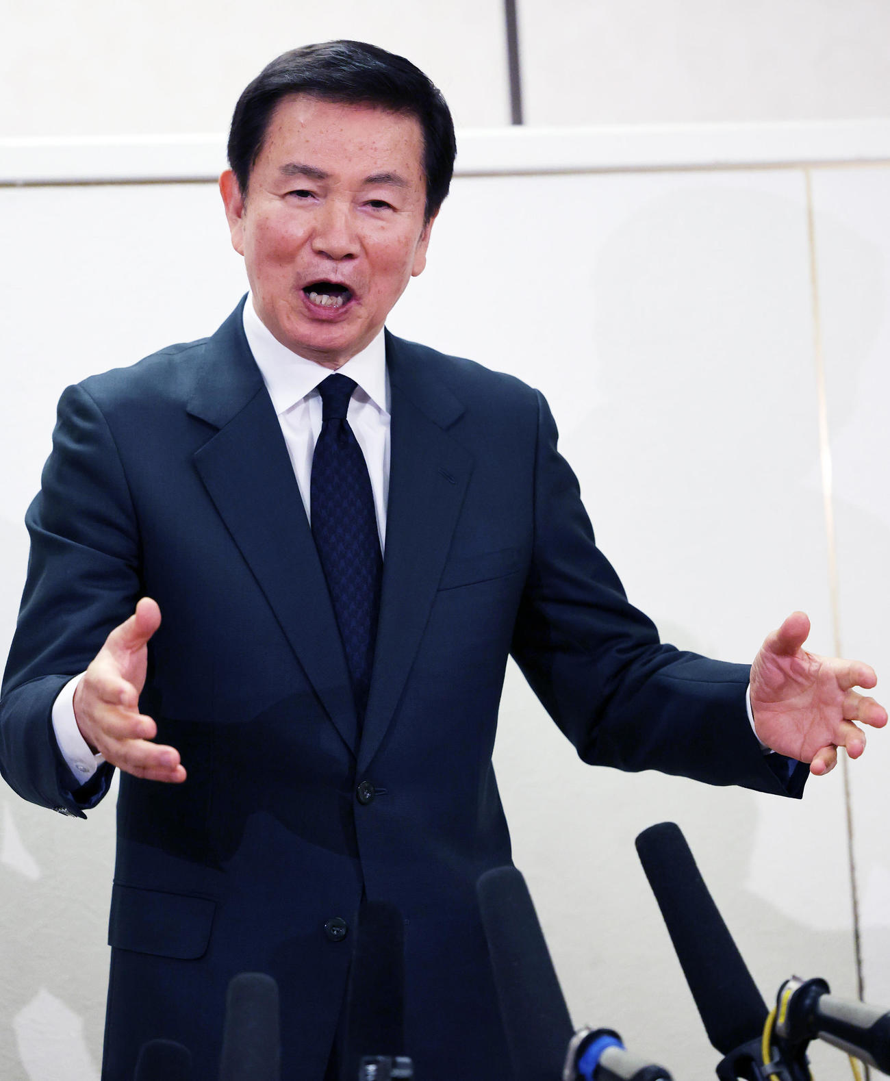 「西郷輝彦さんを偲ぶ会」に出席し思い出を語る森田健作（撮影・野上伸悟）