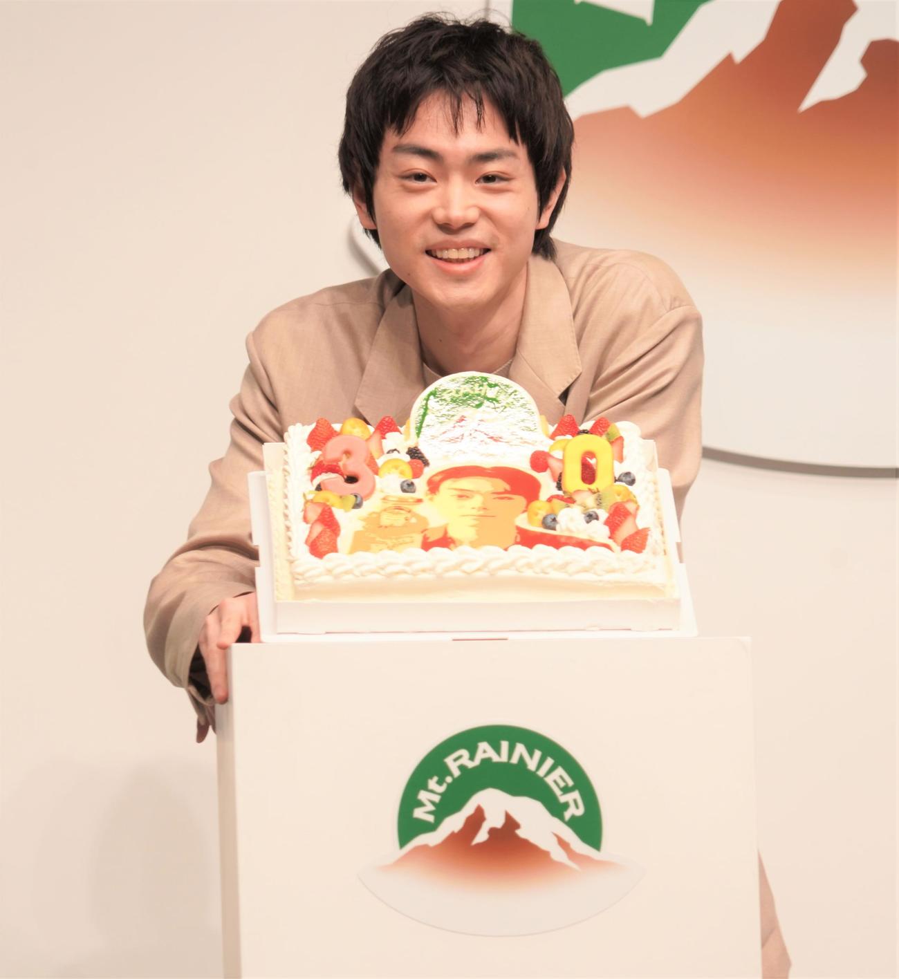 森永乳業のチルドコーヒーブランド「マウントレーニア」30周年発表会に出席した菅田将暉（撮影・佐藤成）