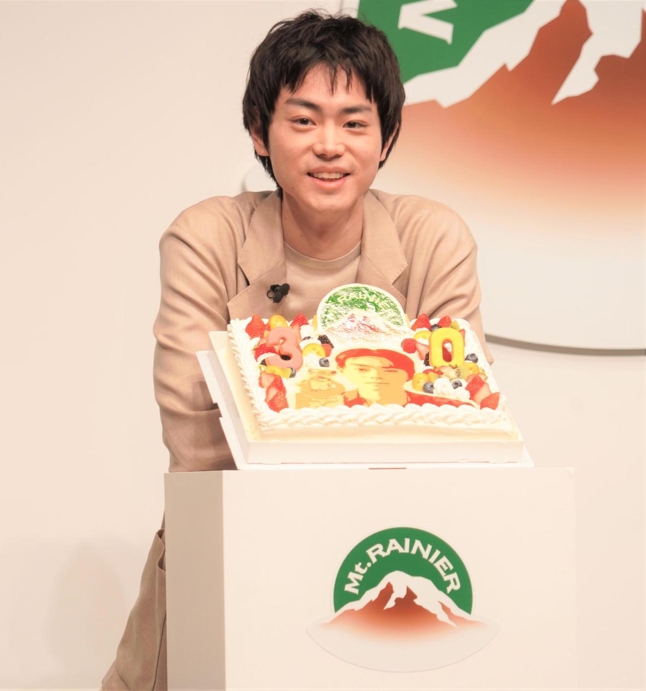 森永乳業のチルドコーヒーブランド「マウントレーニア」30周年発表会に出席した菅田将暉（撮影・佐藤成）