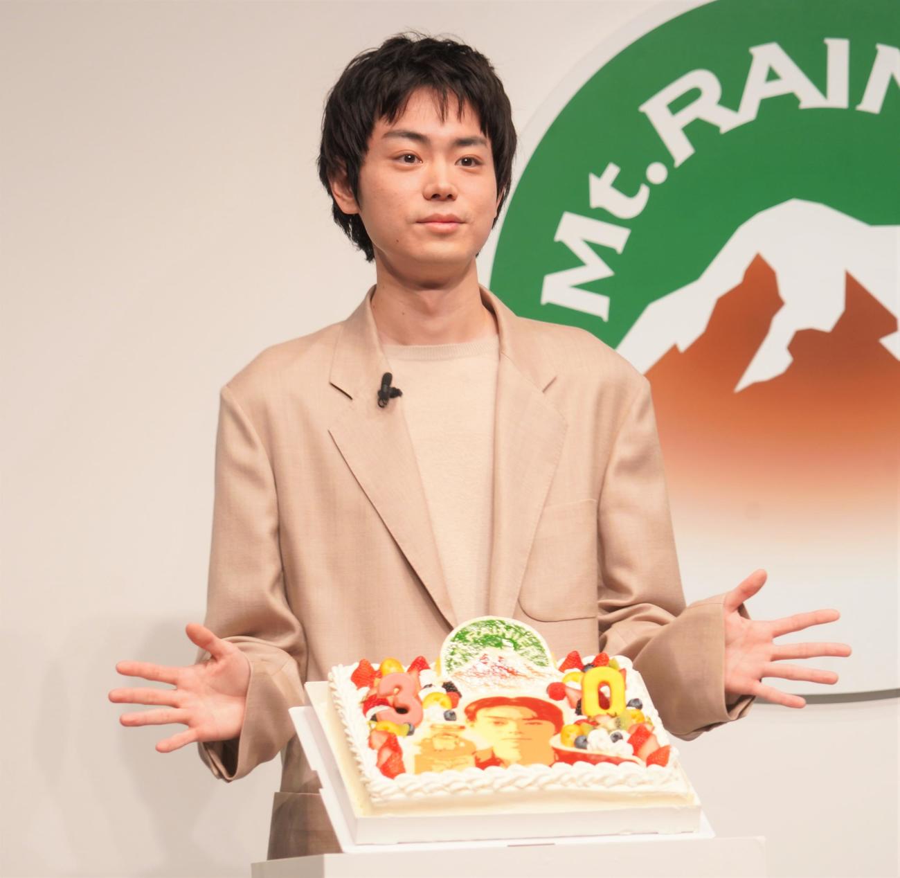 森永乳業のチルドコーヒーブランド「マウントレーニア」30周年発表会に出席した菅田将暉（撮影・佐藤成）