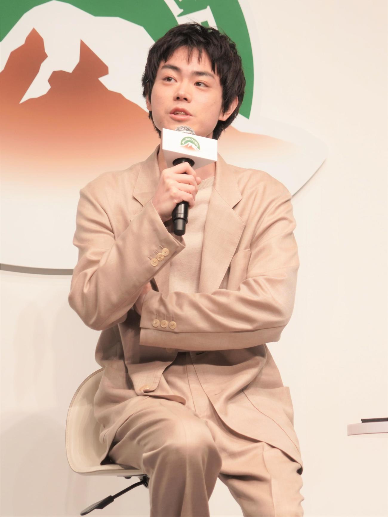 森永乳業のチルドコーヒーブランド「マウントレーニア」30周年発表会に出席した菅田将暉（撮影・佐藤成）